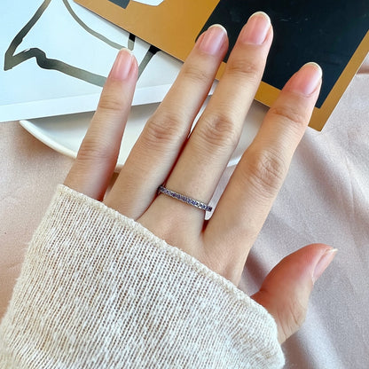 [LUXE]Delicate Sparkling Round Cut Daily Ring