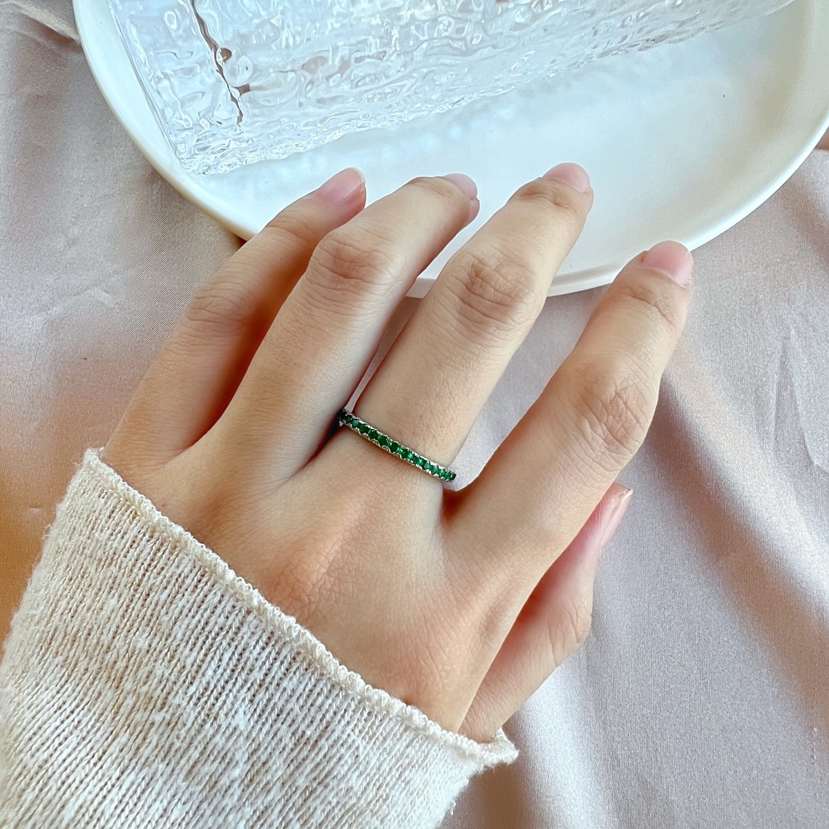 [LUXE]Delicate Sparkling Round Cut Daily Ring