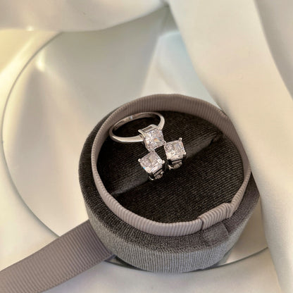 [LUXE]1.0 Carat Radiant Princess Cut Wedding Earrings