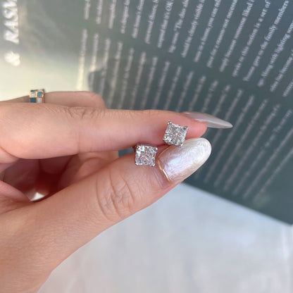 [LUXE]1.0 Carat Radiant Princess Cut Wedding Earrings