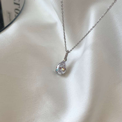 [LUXE]Delicate Water Drop Shape Fashion Necklace