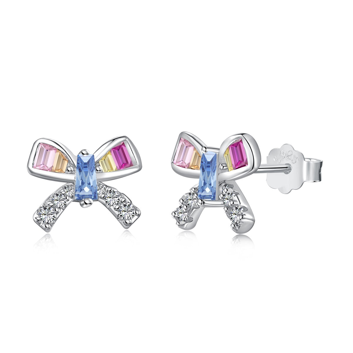 [LUXE]Ornate Butterfly Shape Daily Earrings