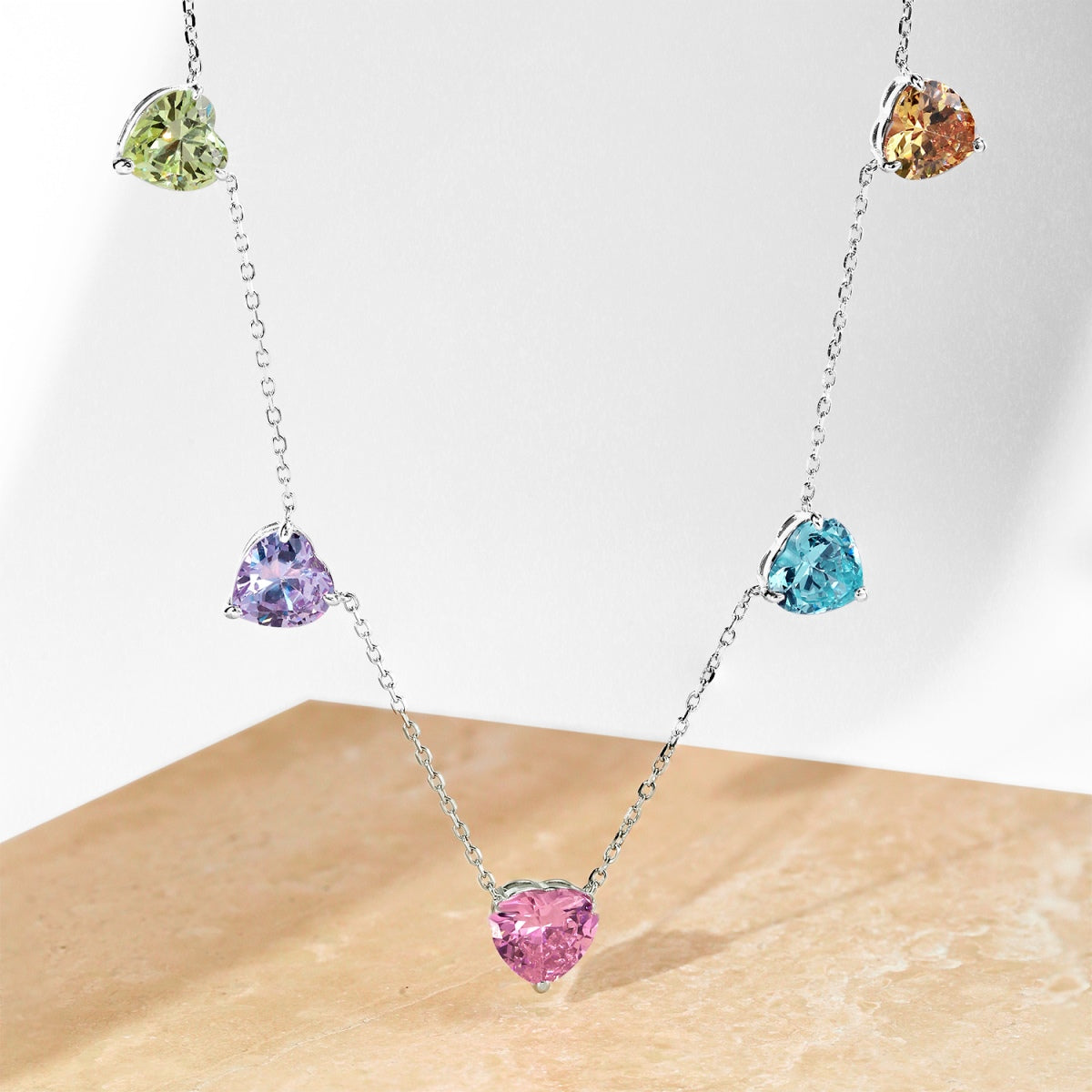 [LUXE]Sparkling Colorful Heart Cut Necklace