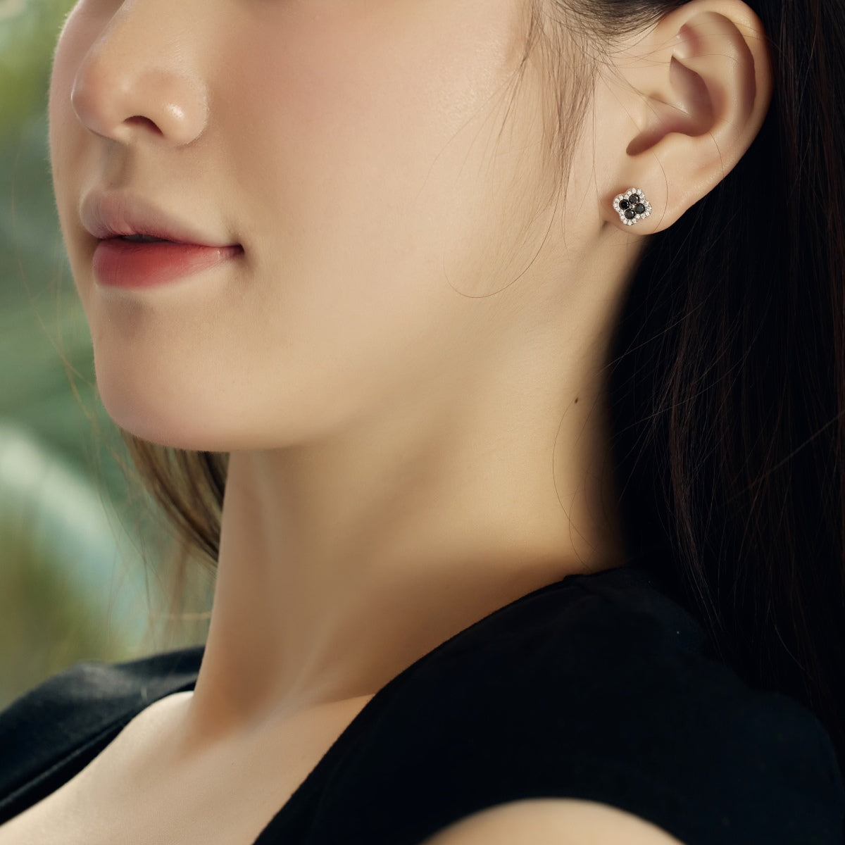 [LUXE]Four-Leaf Clover Flower Shaped Earrings