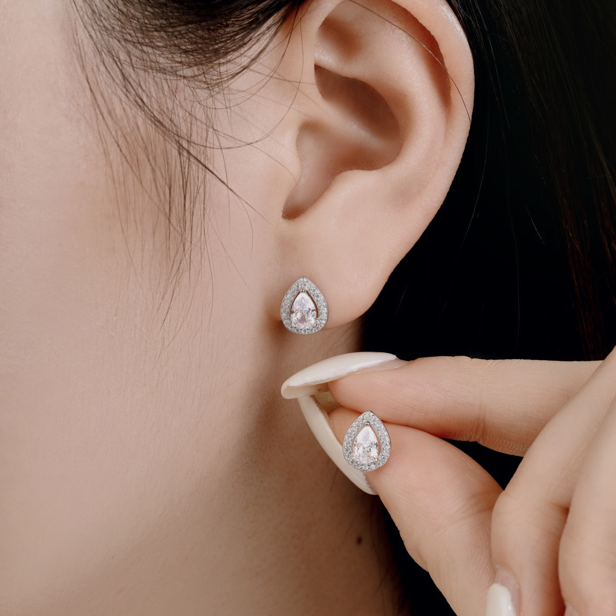 [LUXE]Luxurious Water Drop Shape Earrings