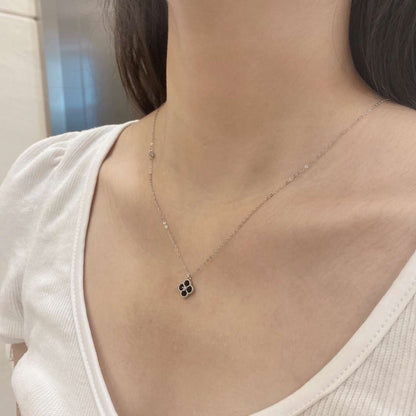 [LUXE]Delicate Flower Shape Necklace