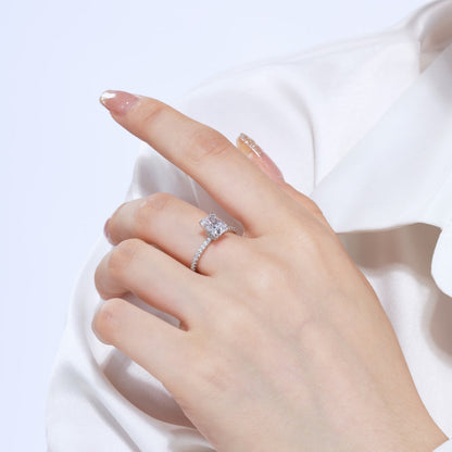 [LUXE]2.0 Carat Dazzling Sparkling Radiant Cut Party Ring