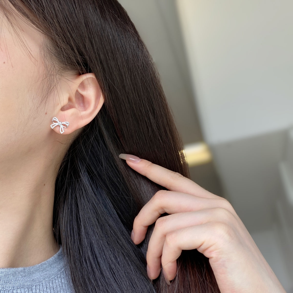 [LUXE]Dainty Bow Shape Earrings