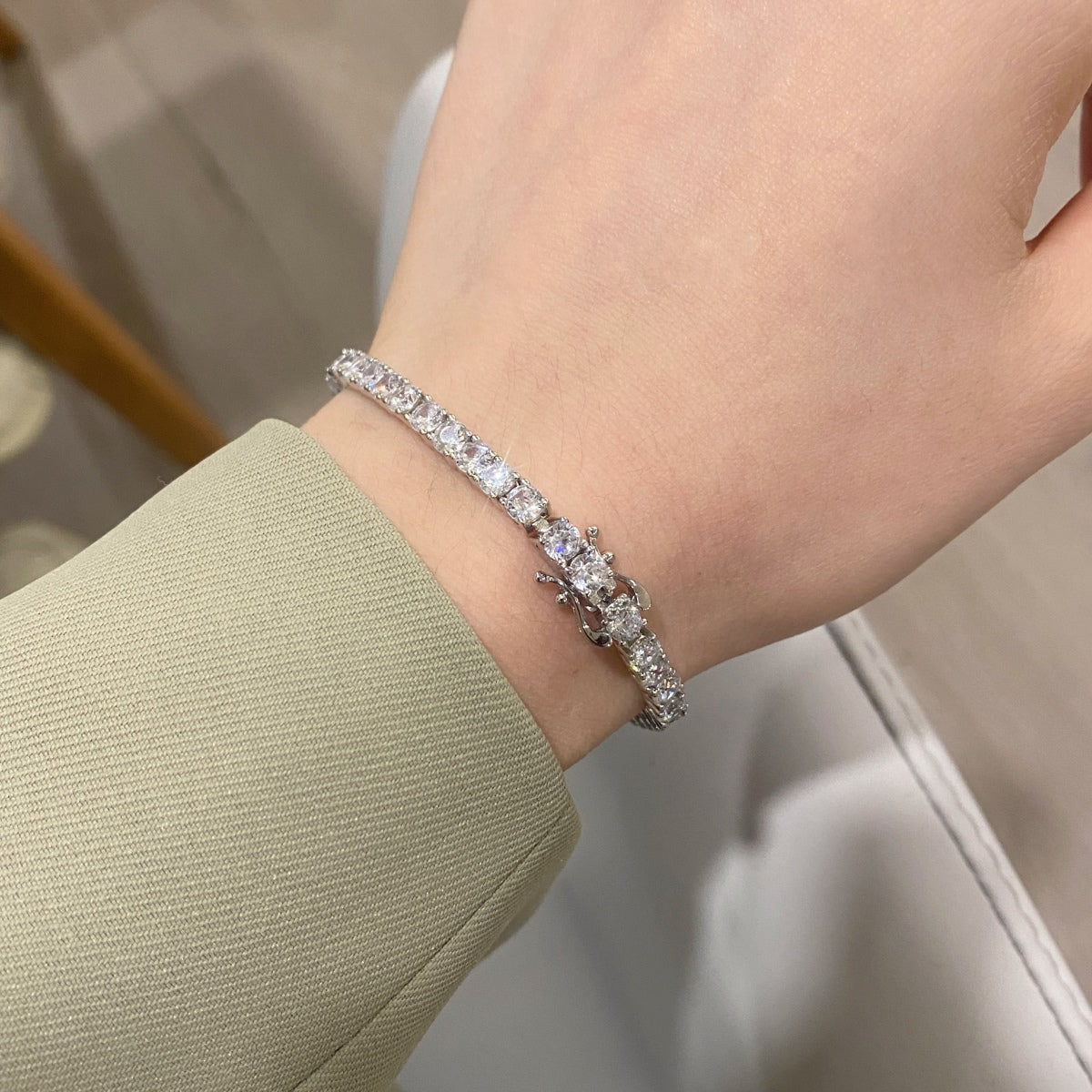 [LUXE]Luxurious Ornate Round Cut Tennis Bracelet