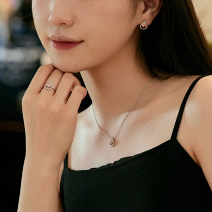 [LUXE]Sparkling Delicate Water Drop Shape Daily Earrings