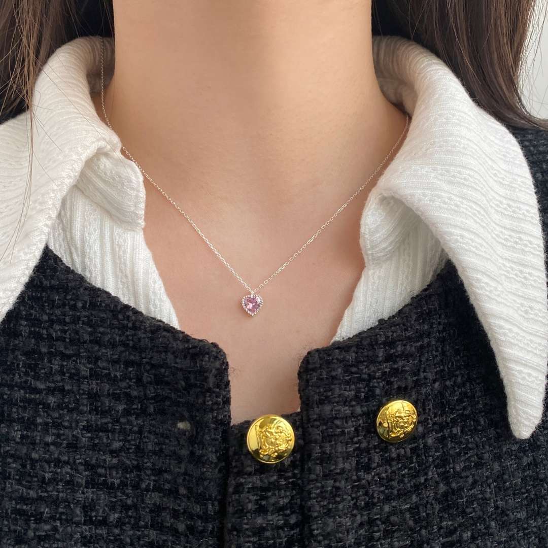 [LUXE]Ornate Heart Shape Necklace