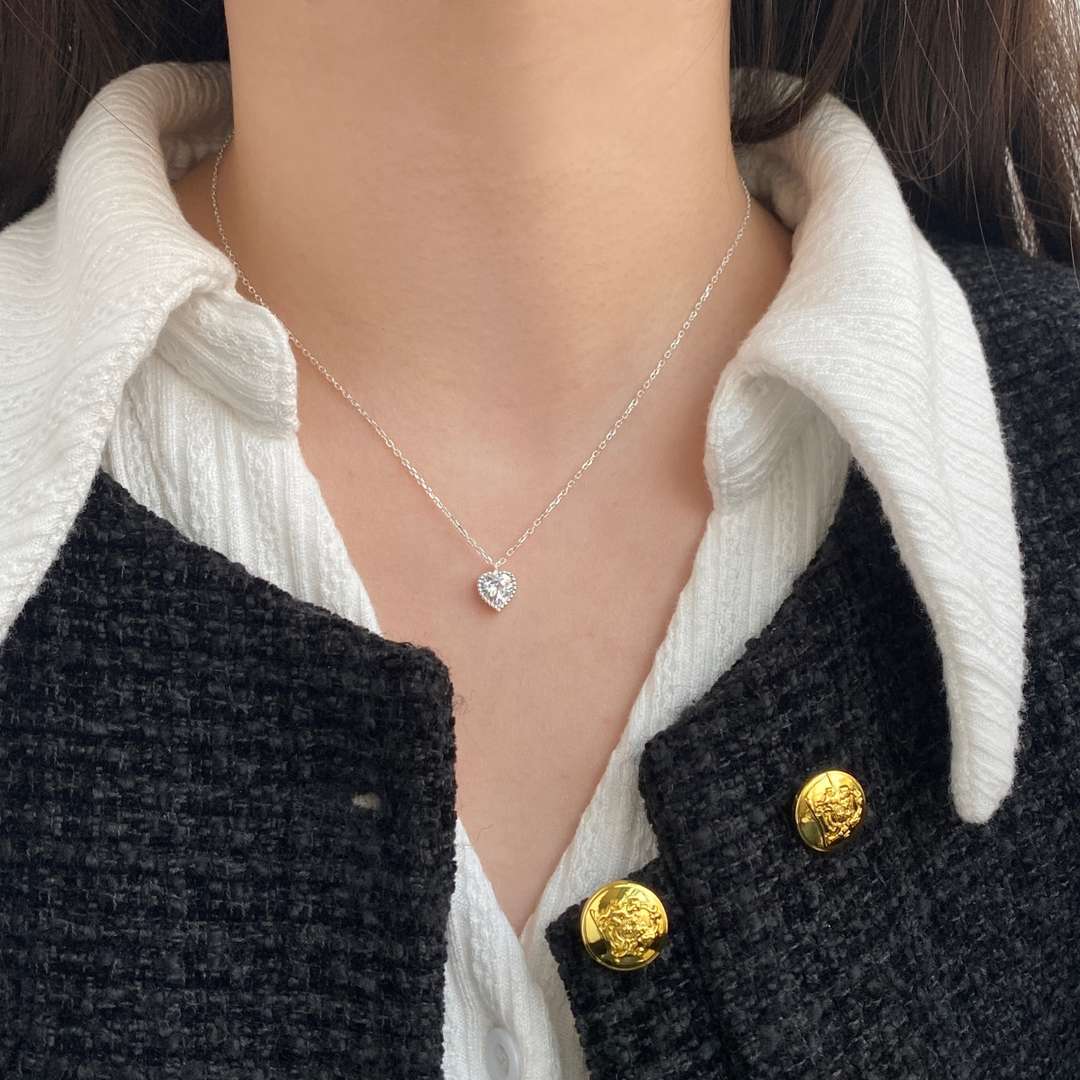 [LUXE]Ornate Heart Shape Necklace