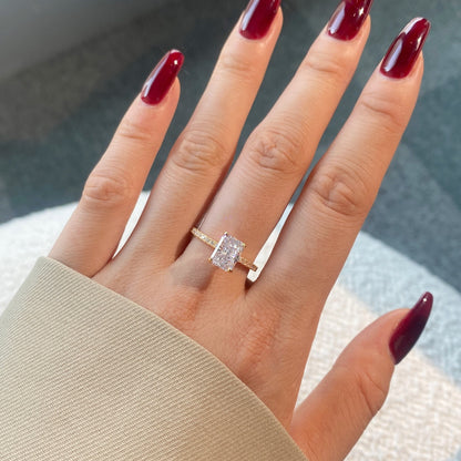 [LUXE]2.0 Carat Dazzling Sparkling Radiant Cut Party Ring