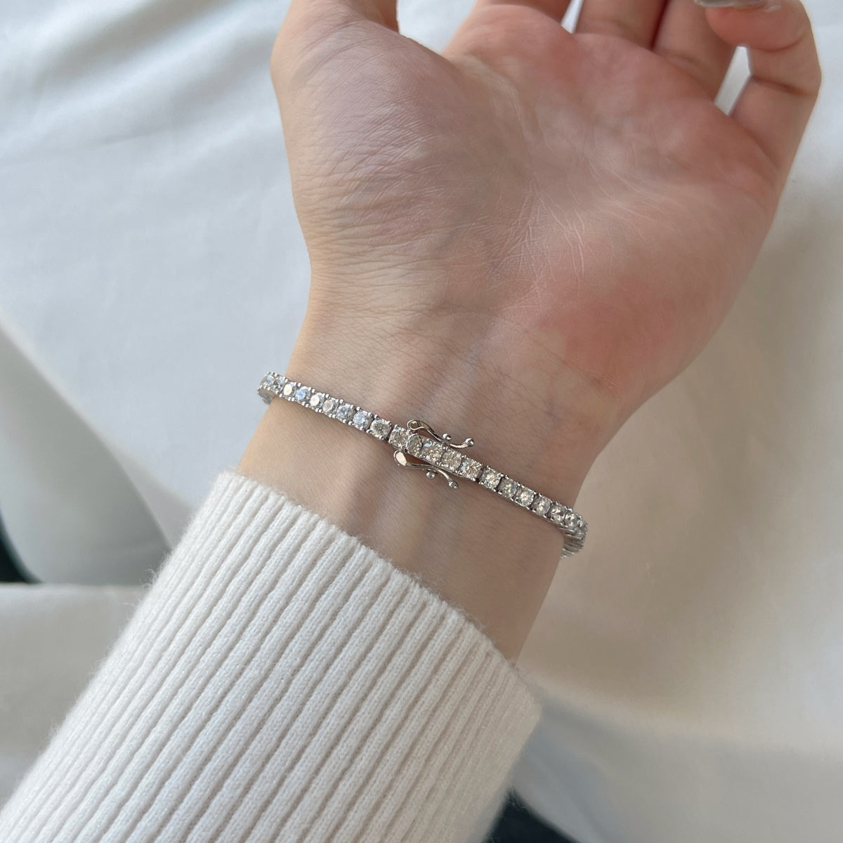 [LUXE]Dainty Charming Round Cut Tennis Bracelet