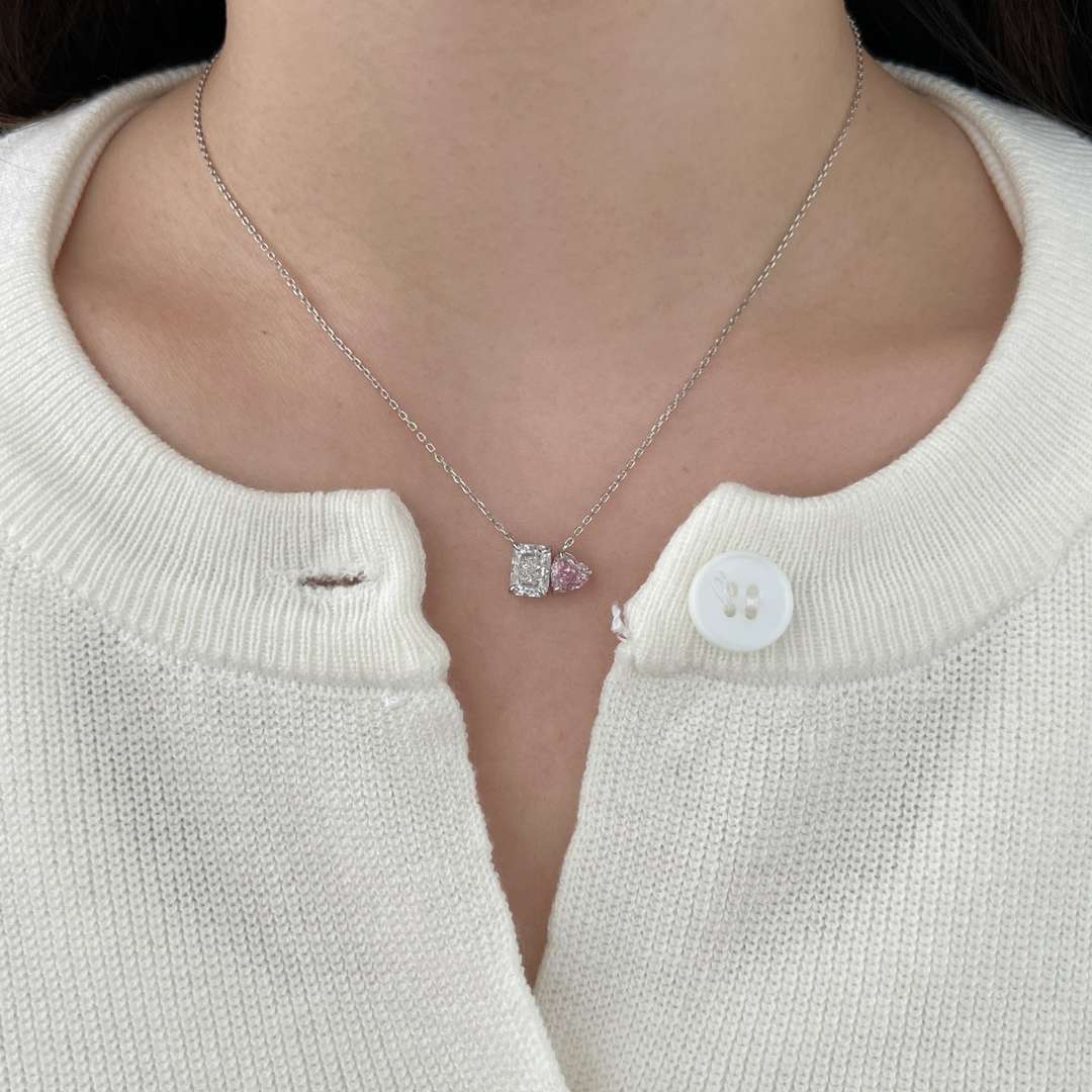 [LUXE]Dazzling Square & Heart Shape Necklace