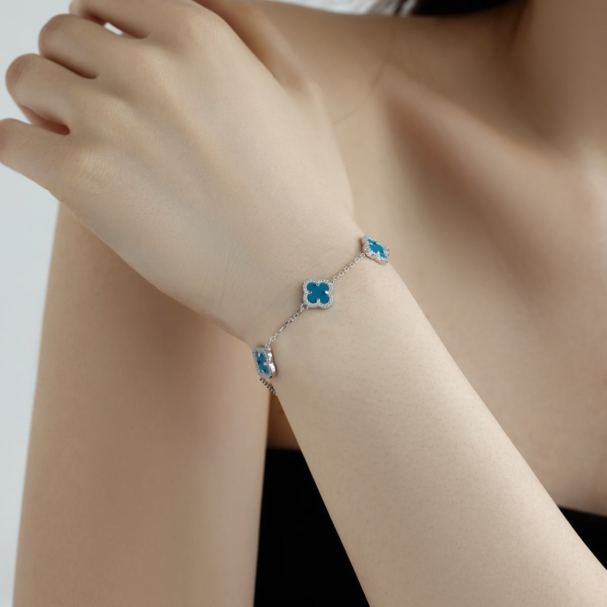 [LUXE]Four-Leaf Clover Exquisite Bracelet