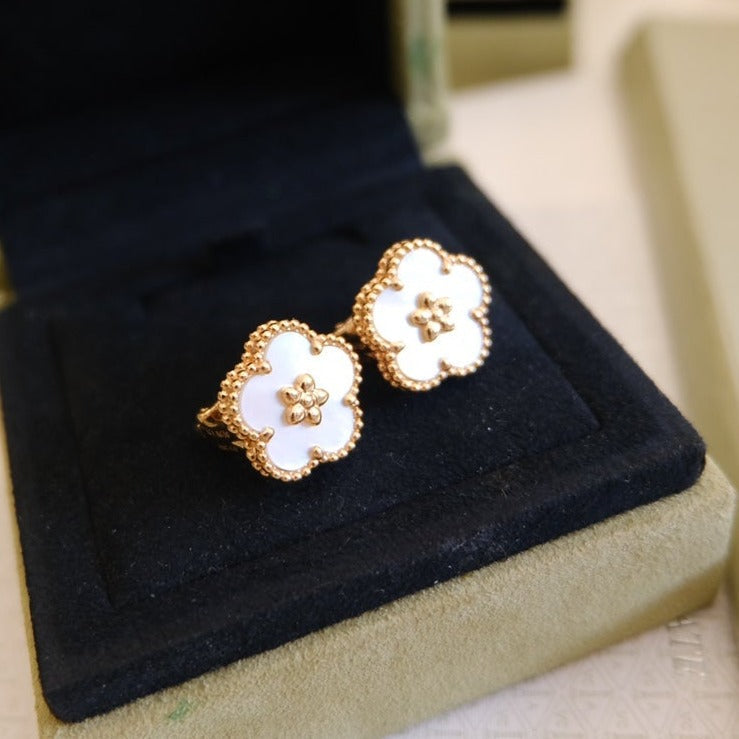 [LUXE] LUCKY PINK GOLD WHITE MOP EARRINGS