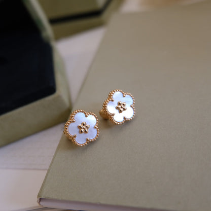 [LUXE] LUCKY PINK GOLD WHITE MOP EARRINGS