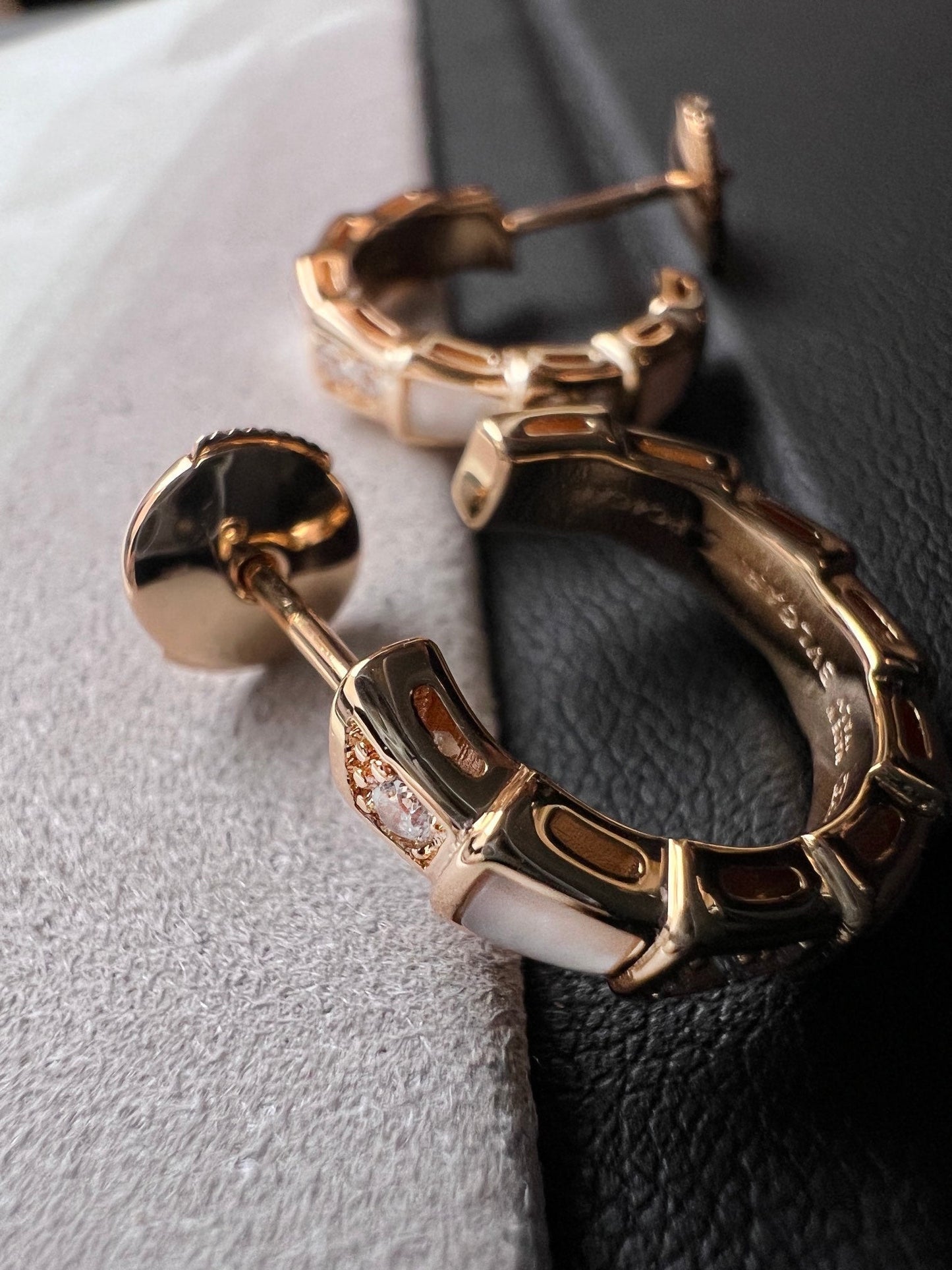 [LUXE]SERPENTI MOP PINK GOLD EARRINGS