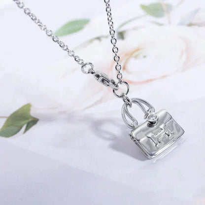 [LUXE]AMULETTE PEDANT SILVER NECKLACE