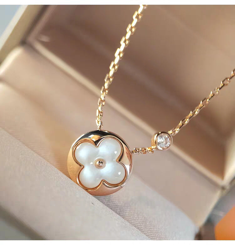 [LUXE]SUN MOP GOLD 1 DIAMOND NECKLACE