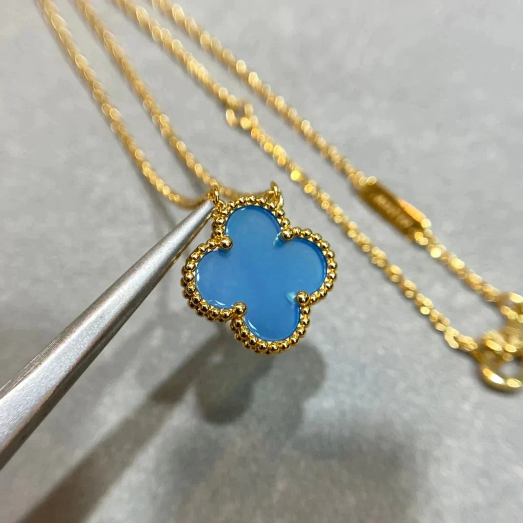 [LUXE] CLOVER 15MM BLUE AGATE NECKLACE