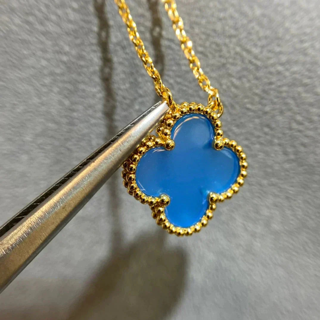 [LUXE] CLOVER 15MM BLUE AGATE NECKLACE