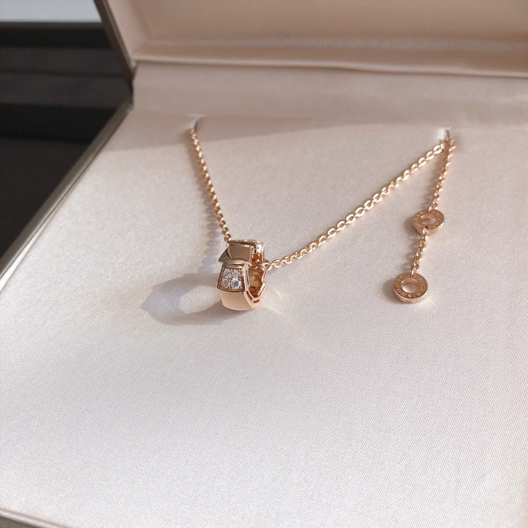 [LUXE]SERPENTI PEDANT DIAMOND PINK GOLD NECKLACE