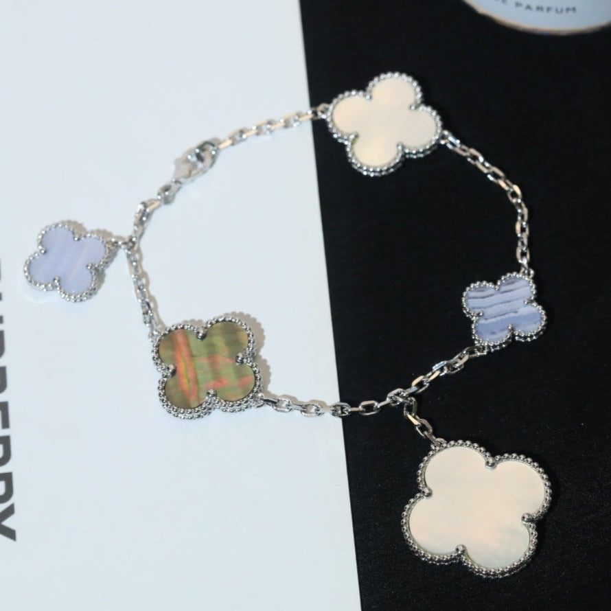 [LUXE] CLOVER BRACELET 5 MOTIFS MOP CHALCEDONY SILVER