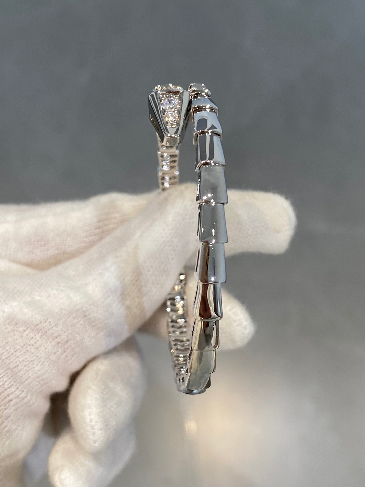 [LUXE]SERPENTI BRACELET DIAMONDS SILVER