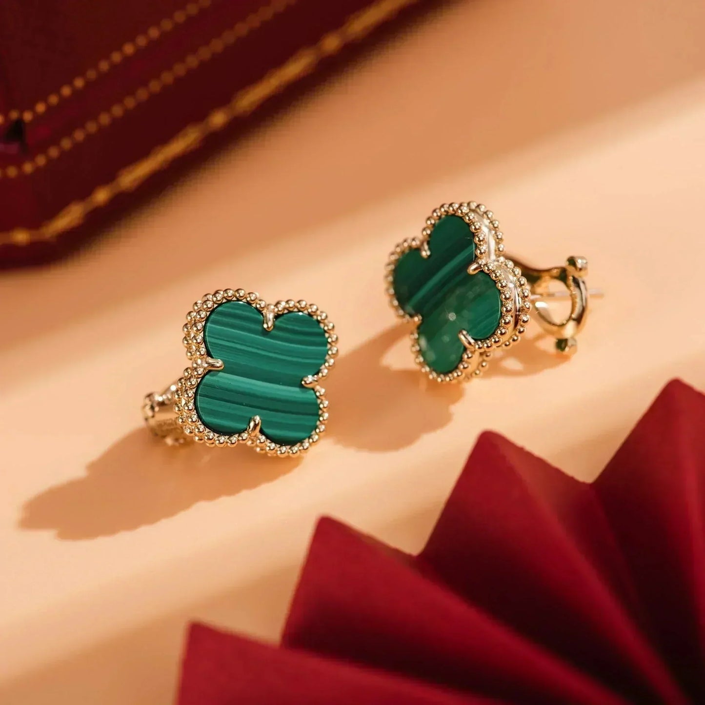 [LUXE] CLOVER MEDIUM 1 MOTIFS MALACHITE  EARRINGS