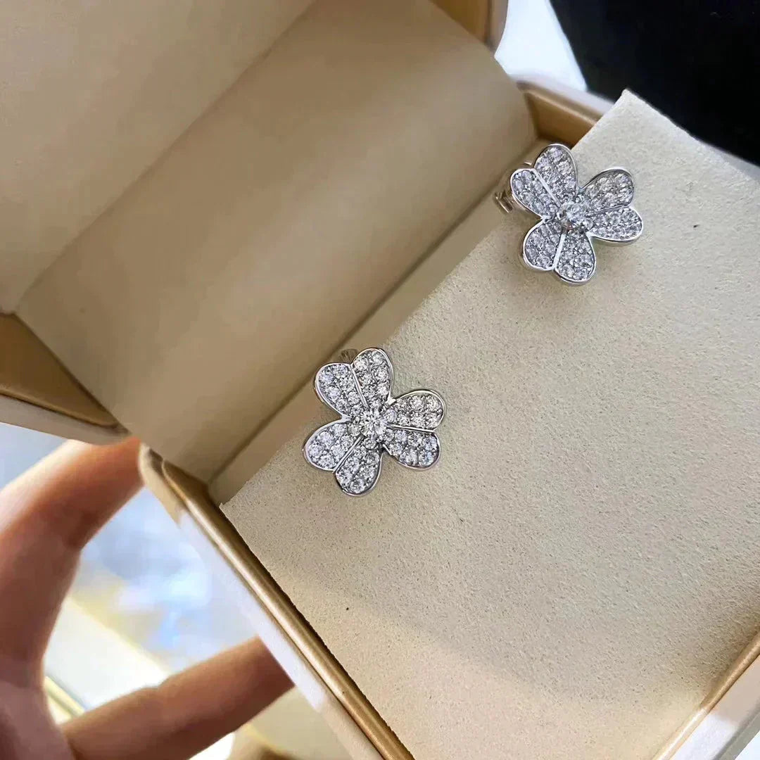 [LUXE] CLOVER COMOS DIAMOND EARRINGS SILVER