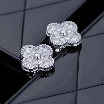 [LUXE] CLOVER 1 MOTIFS DIAMOND STUD EARRINGS SILVER