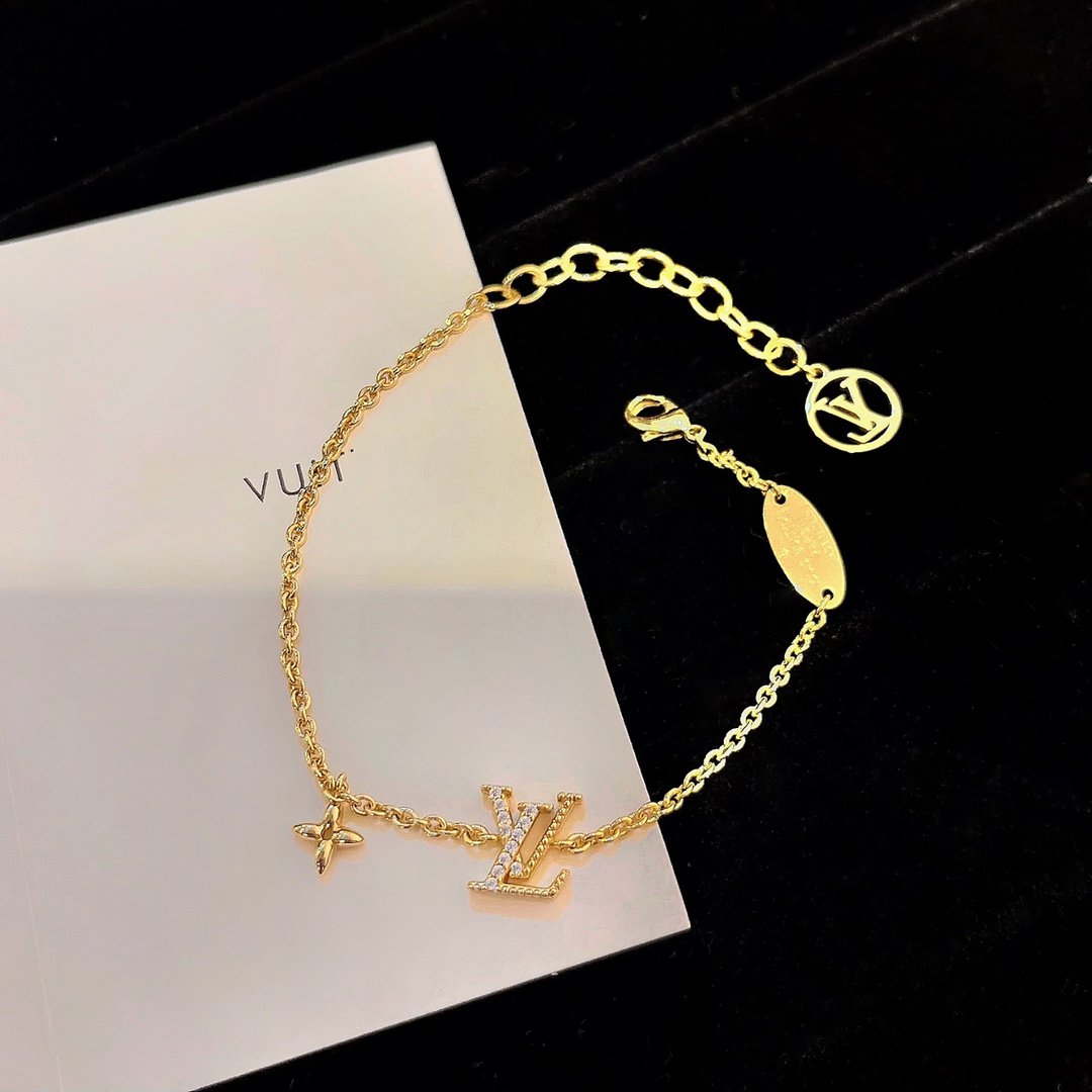 [LUXE]LOGO STAR MOTIF GOLD BRACELET