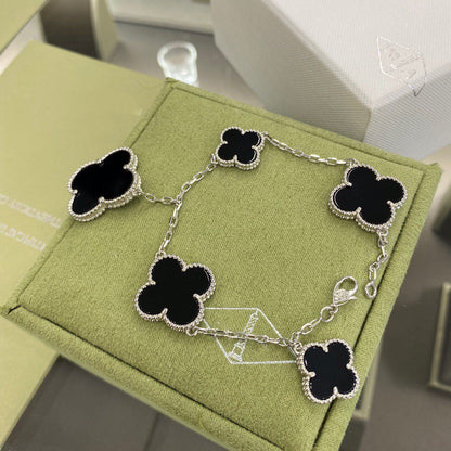 [LUXE] CLOVER 5 MOTIFS SIVLER ONYX BRACELET