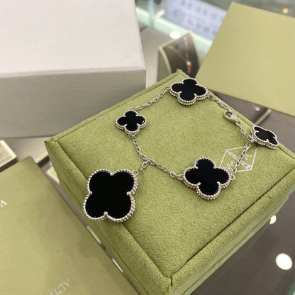 [LUXE] CLOVER 5 MOTIFS SIVLER ONYX BRACELET