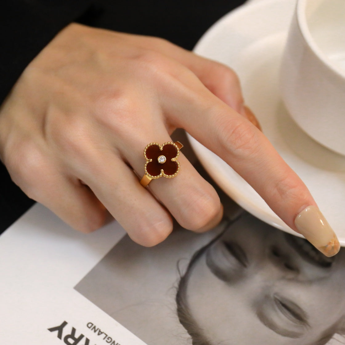 [LUXE] CLOVER CARNELIAN RING ROSE GOLD DIAMOND