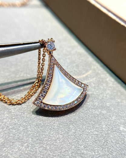 [LUXE]DREAM MOP DIAMOND PAVED PINK GOLD NECKLACE