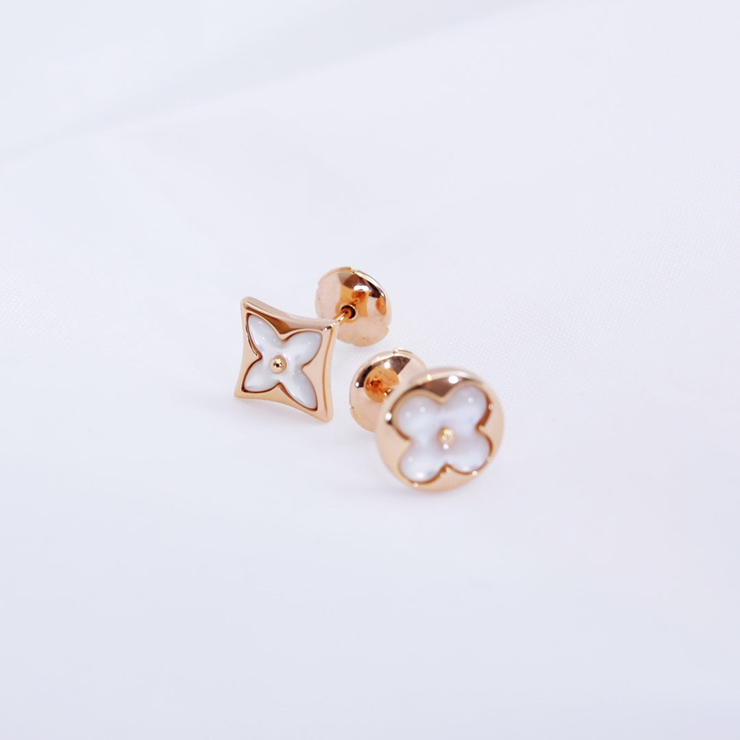 [LUXE]STAR AND SUN PINK GOLD MOP STUD EARRINGS