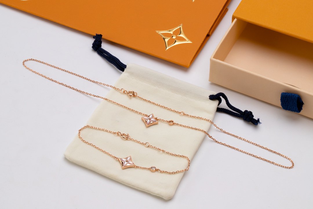 [LUXE]STAR PINK MOP 1 DIAMOND PINK GOLD NECKLACE