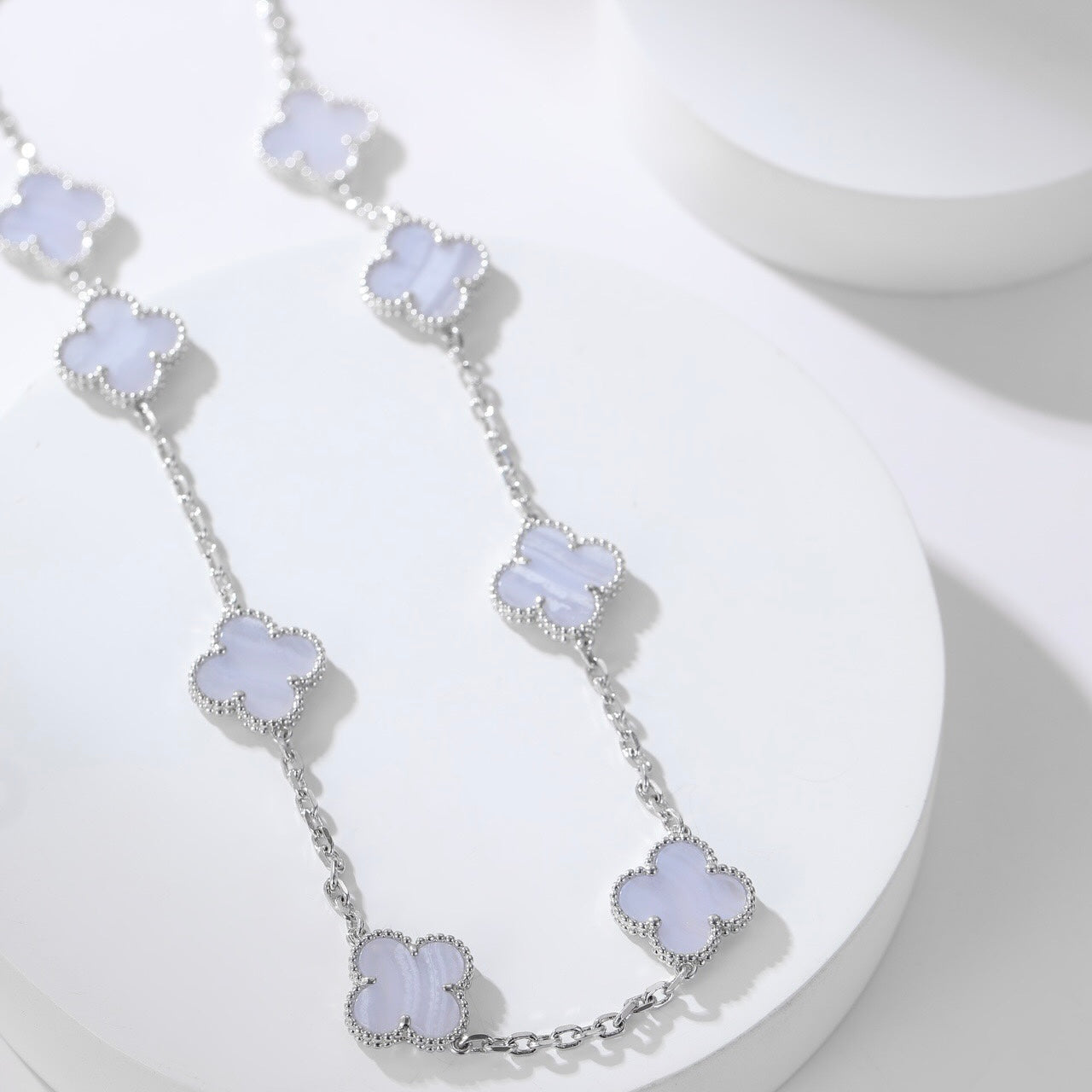 [LUXE] CLOVER 10 MOTIFS PURPLE CHALCEDONY NECKLACE