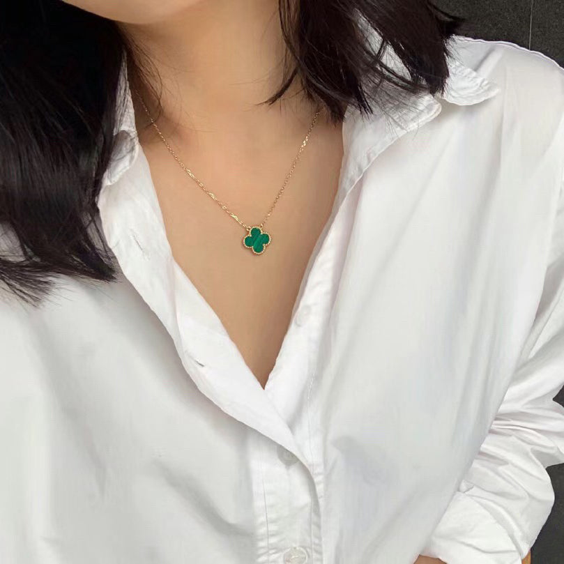 [LUXE] CLOVER 15MM MALACHITE SINGLE FLOWER  NECKLACE