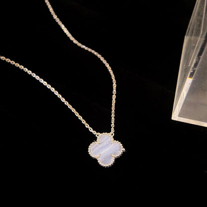 [LUXE] CLOVER 15MM BLUE CHALCEDONY NECKLACE SILVER