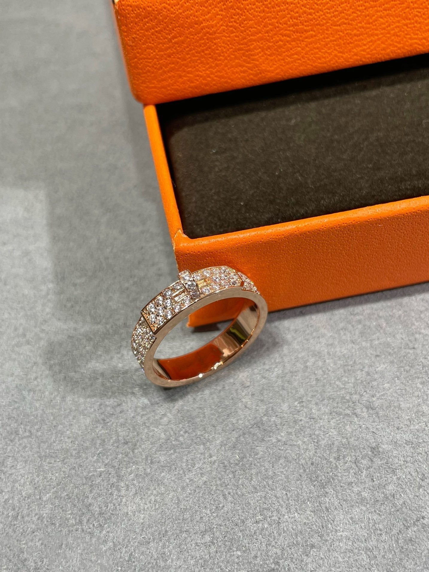 [LUXE]KELLY PINK GOLD DIAMOND RING