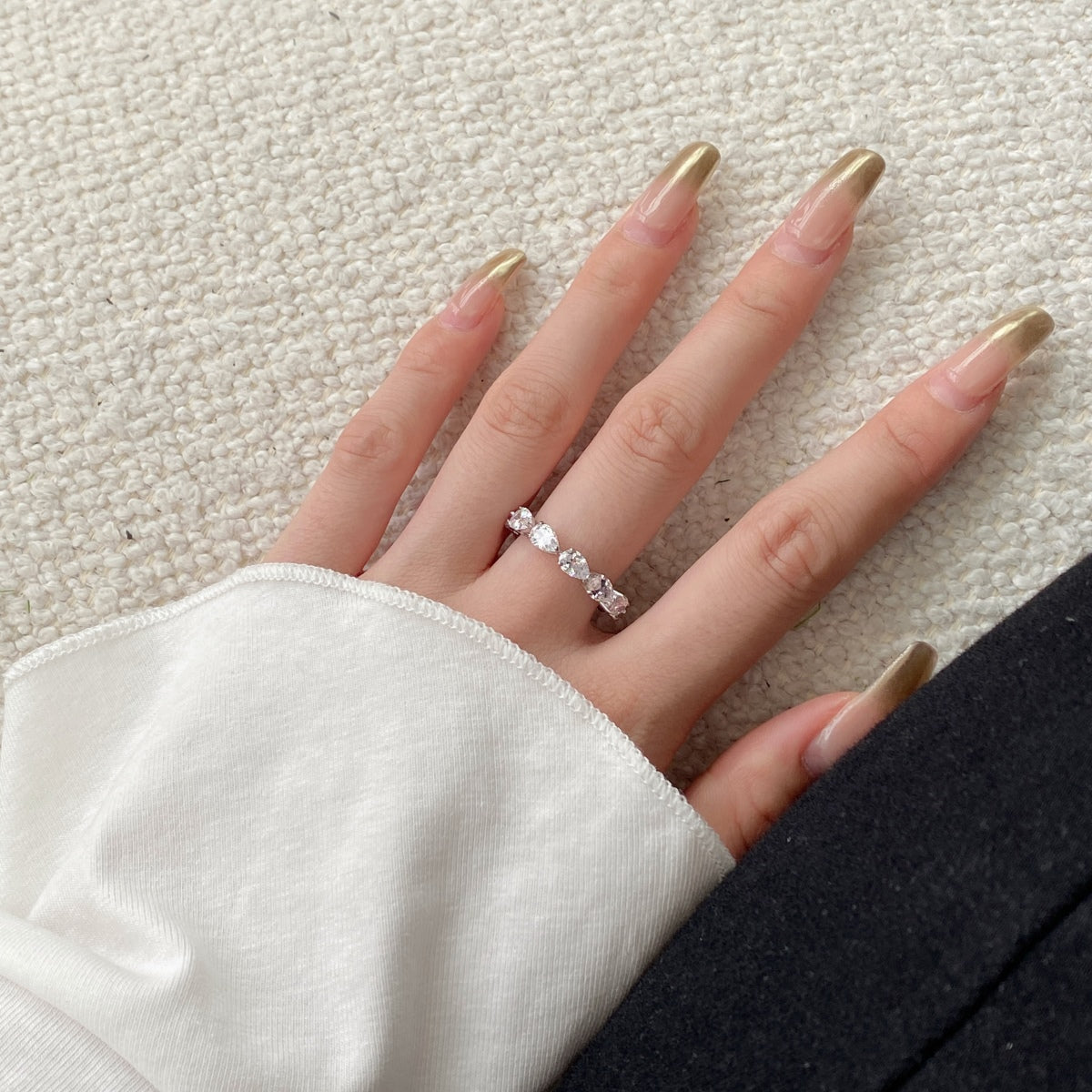 [LUXE]Exquisite Pear Cut Tennis Ring