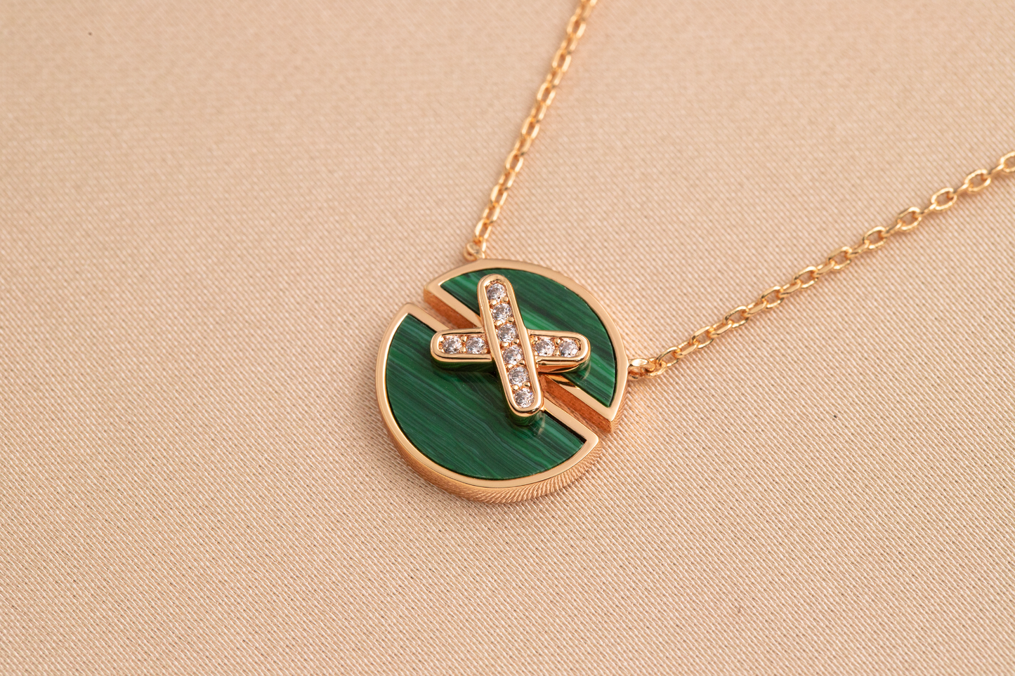 [LUXE]JEUX DE PINK GOLD DIAMOND NECKLACE