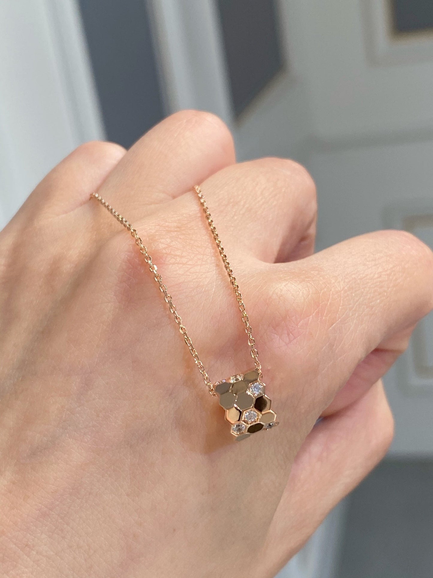 [LUXE]BEE LOVE DIAMOND NECKLACE