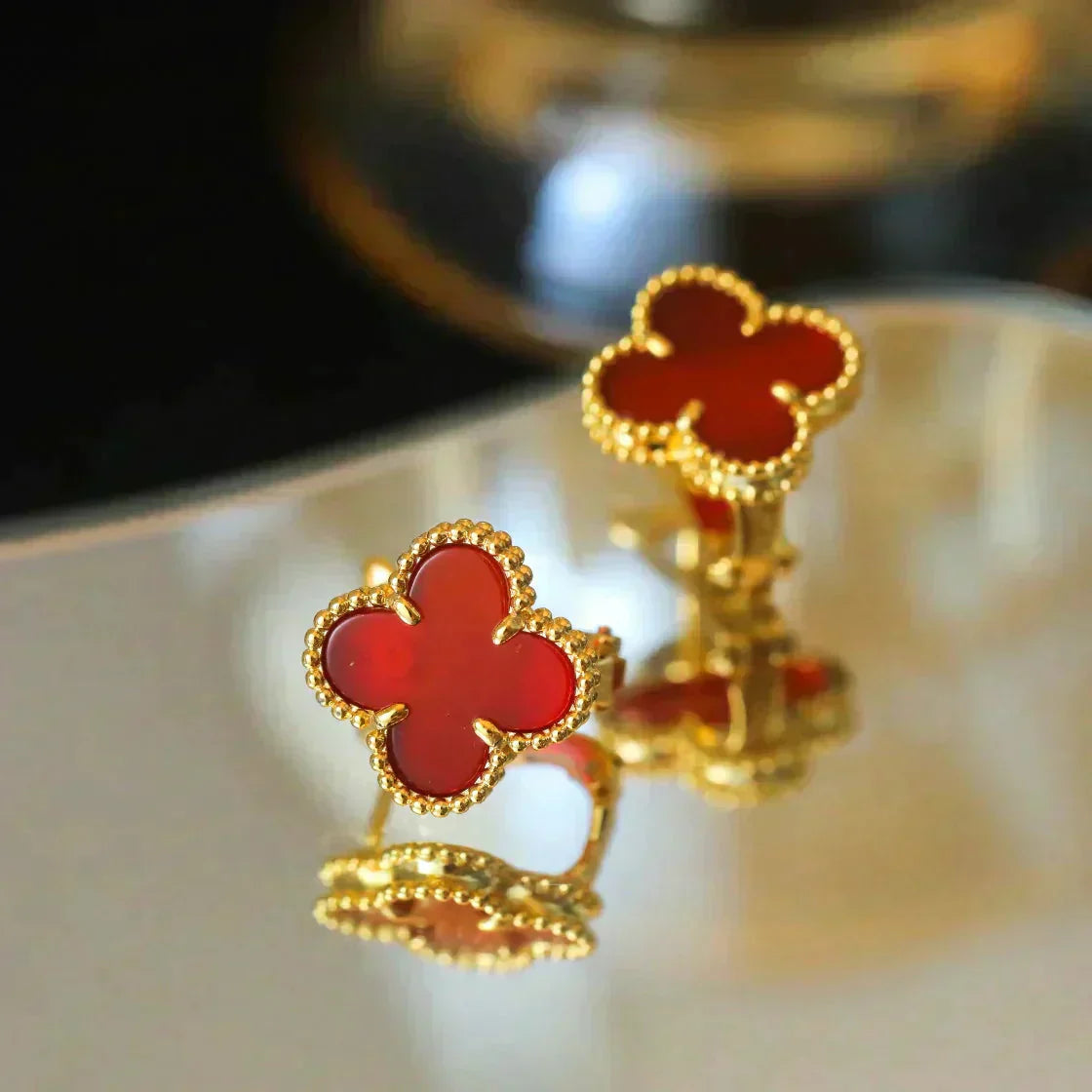 [LUXE] CLOVER MEDIUM 1 MOTIFS CARNELIAN  EARRINGS