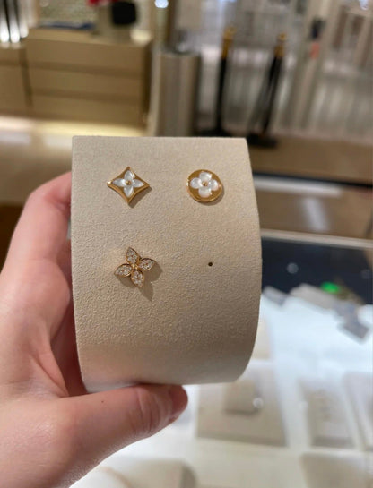 [LUXE]STAR BLOSSOM STUD EARRINGS PINK GOLD DIAMONDS