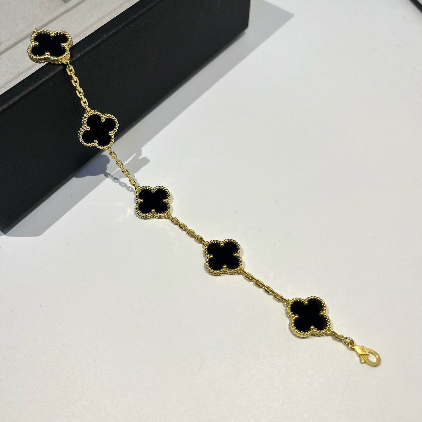 [LUXE] CLOVER  5 MOTIFS BLACK ONYX BRACELET